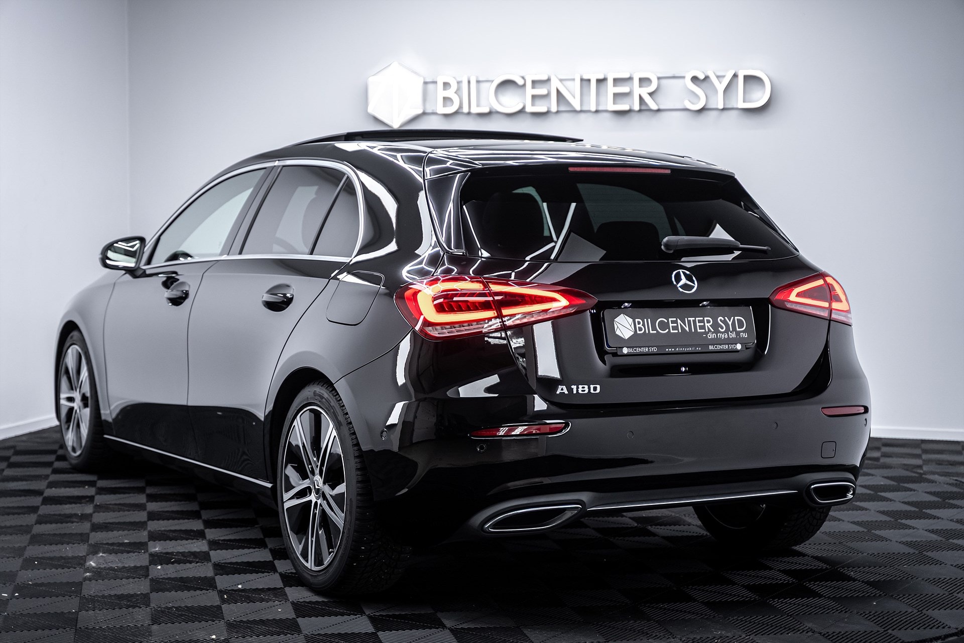 Mercedes-Benz A180 - bild 11