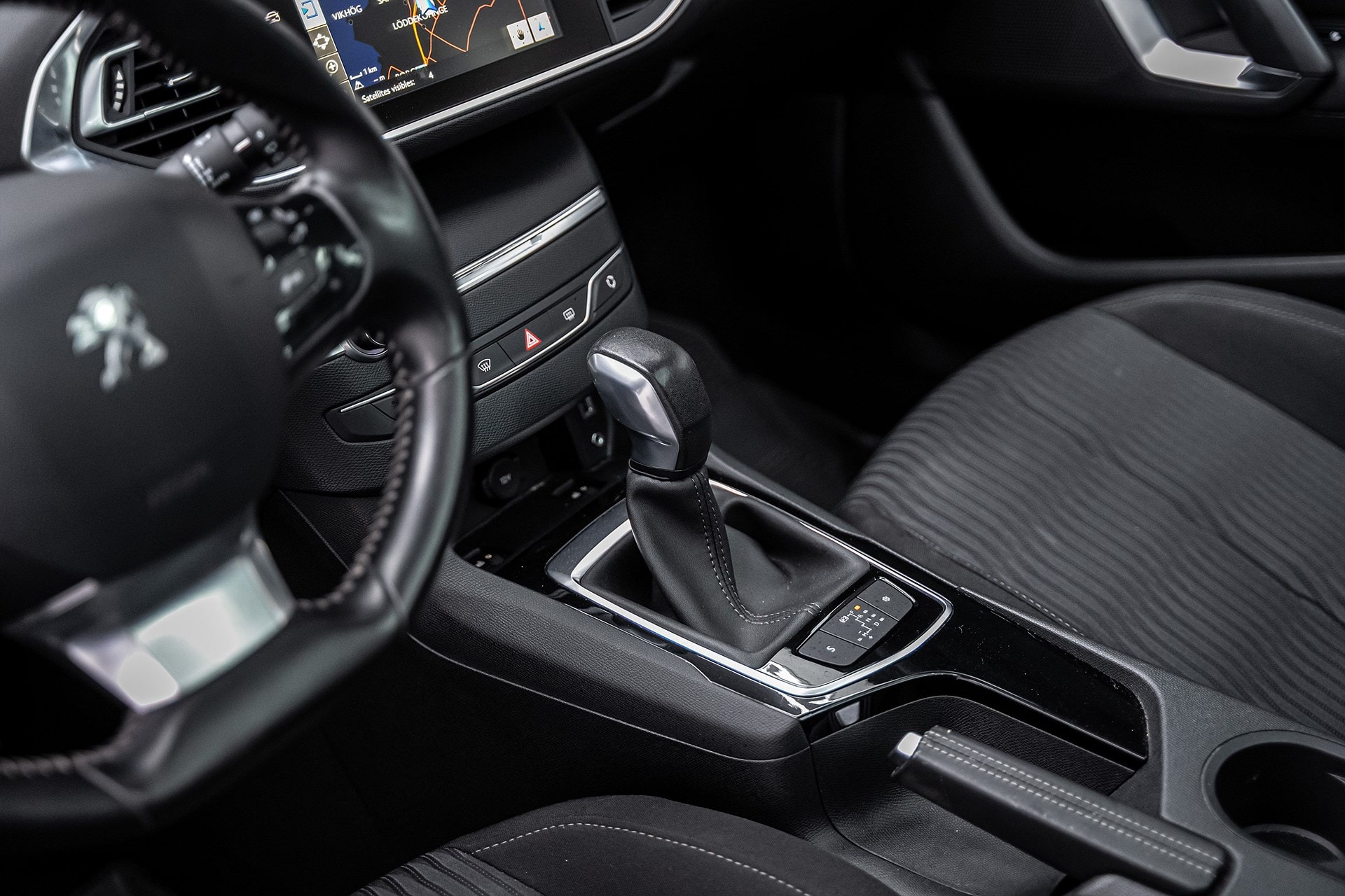 Peugeot 308 - bild 17