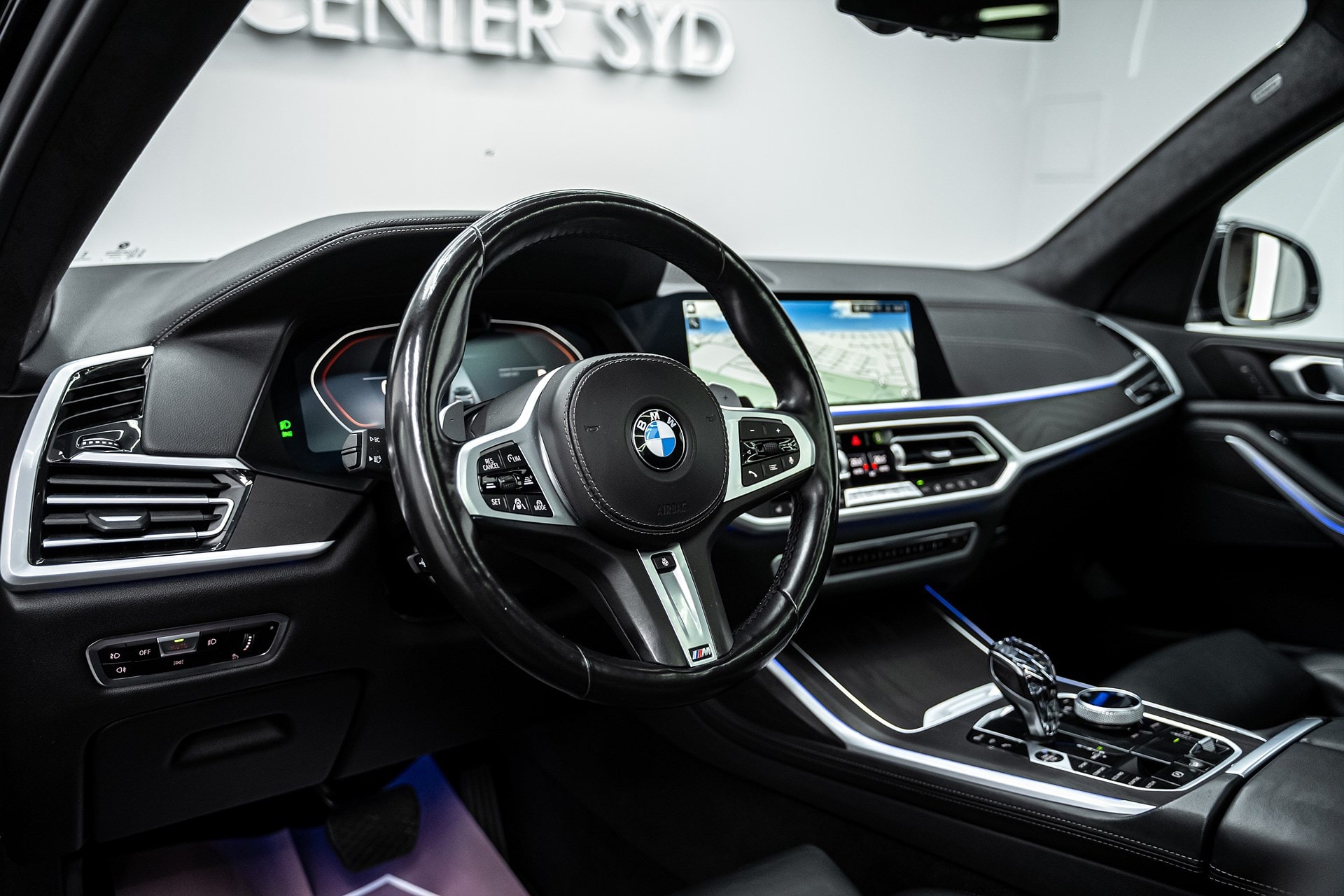 BMW X7 - bild 15