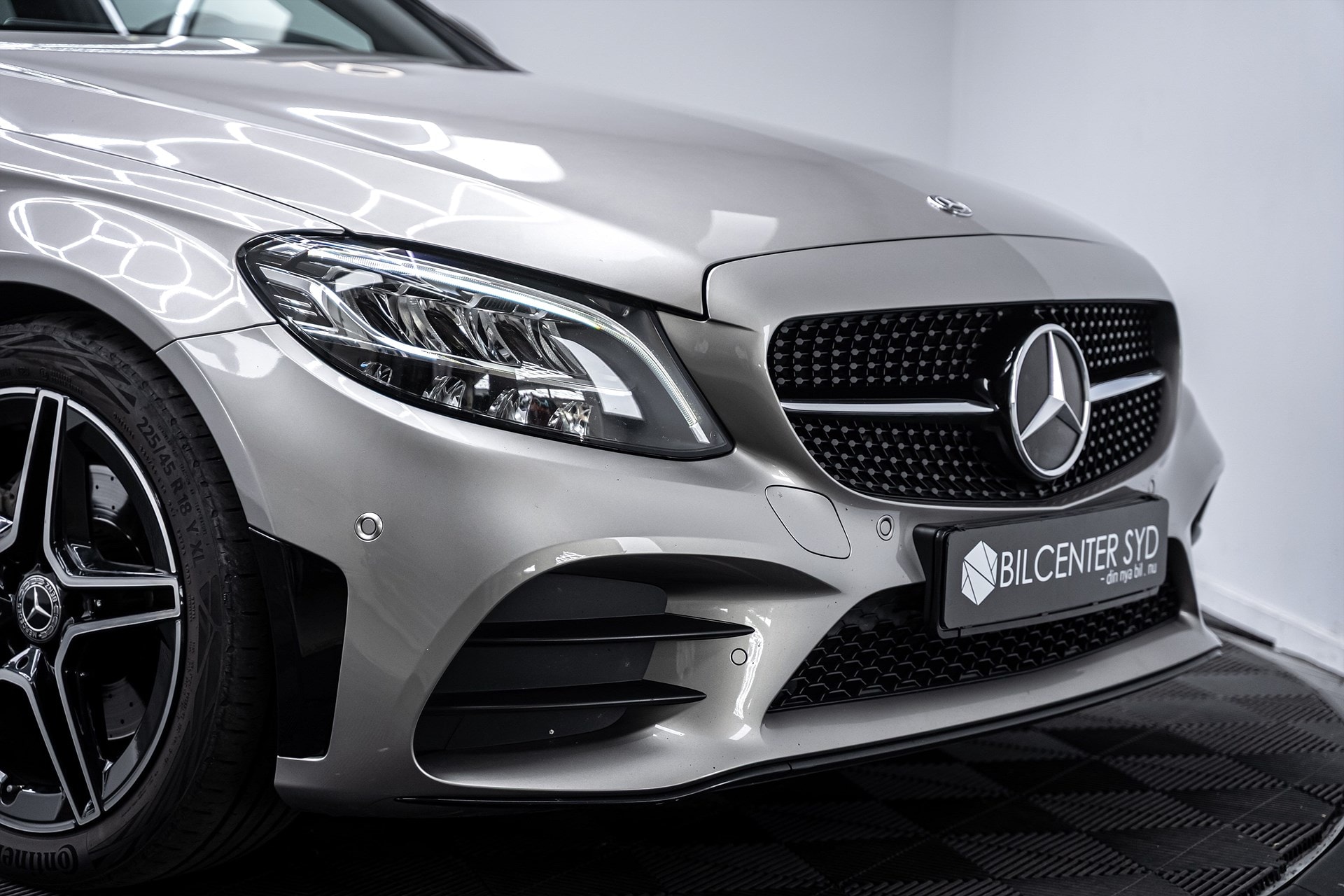 Mercedes-Benz C220 - bild 7