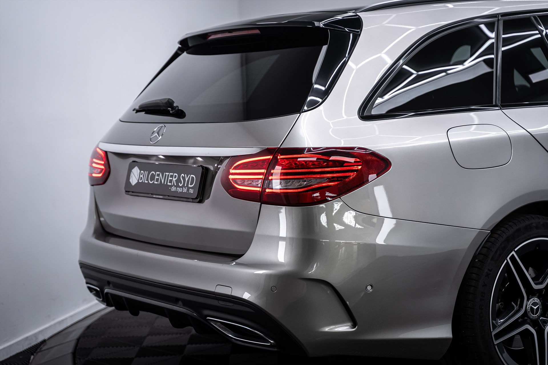 Mercedes-Benz C220 - bild 9