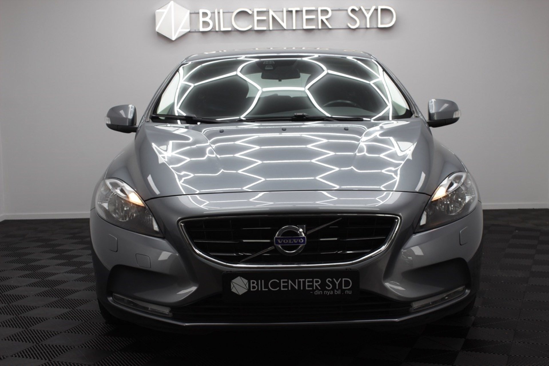 Volvo V40 - bild 2