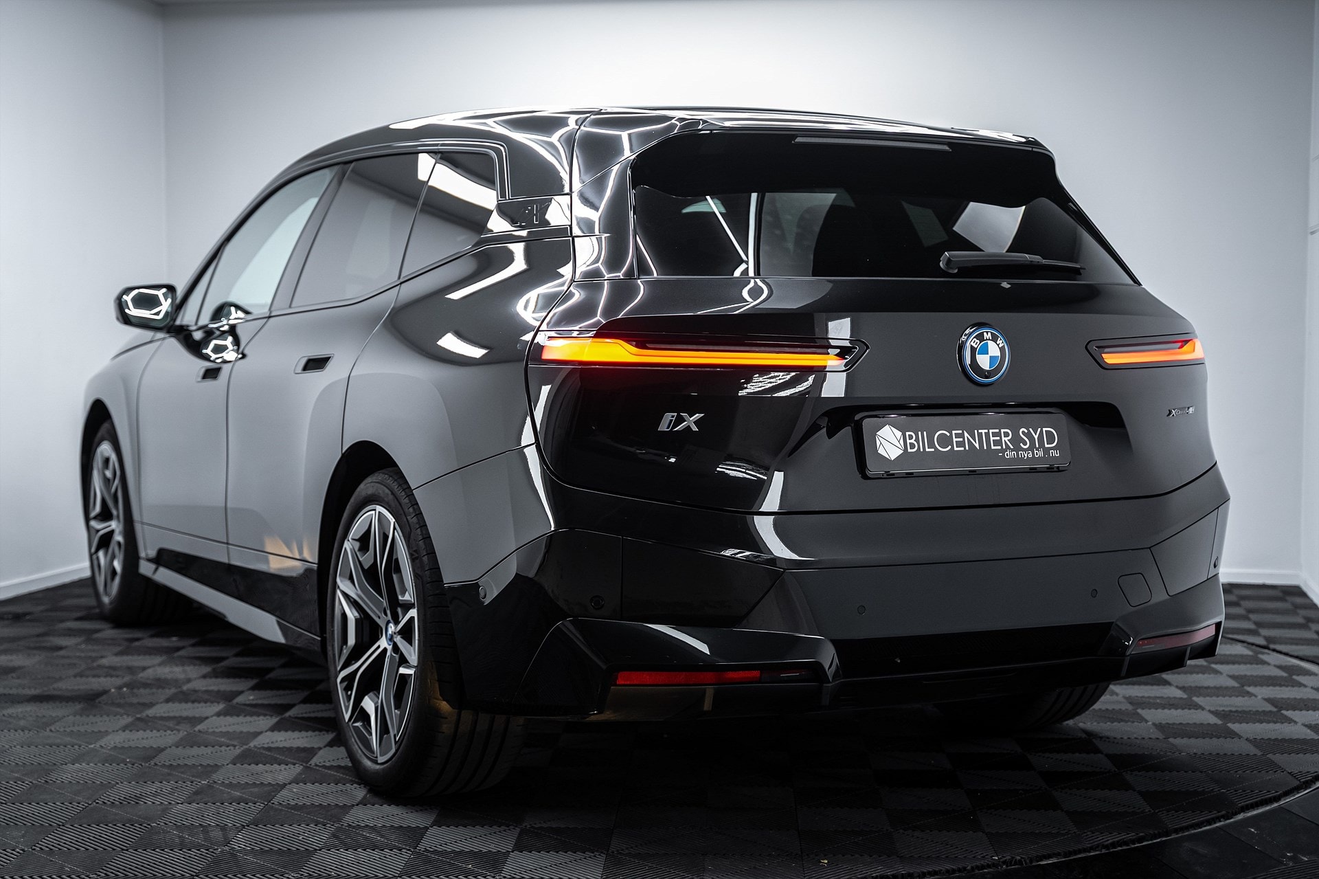 BMW iX - bild 11
