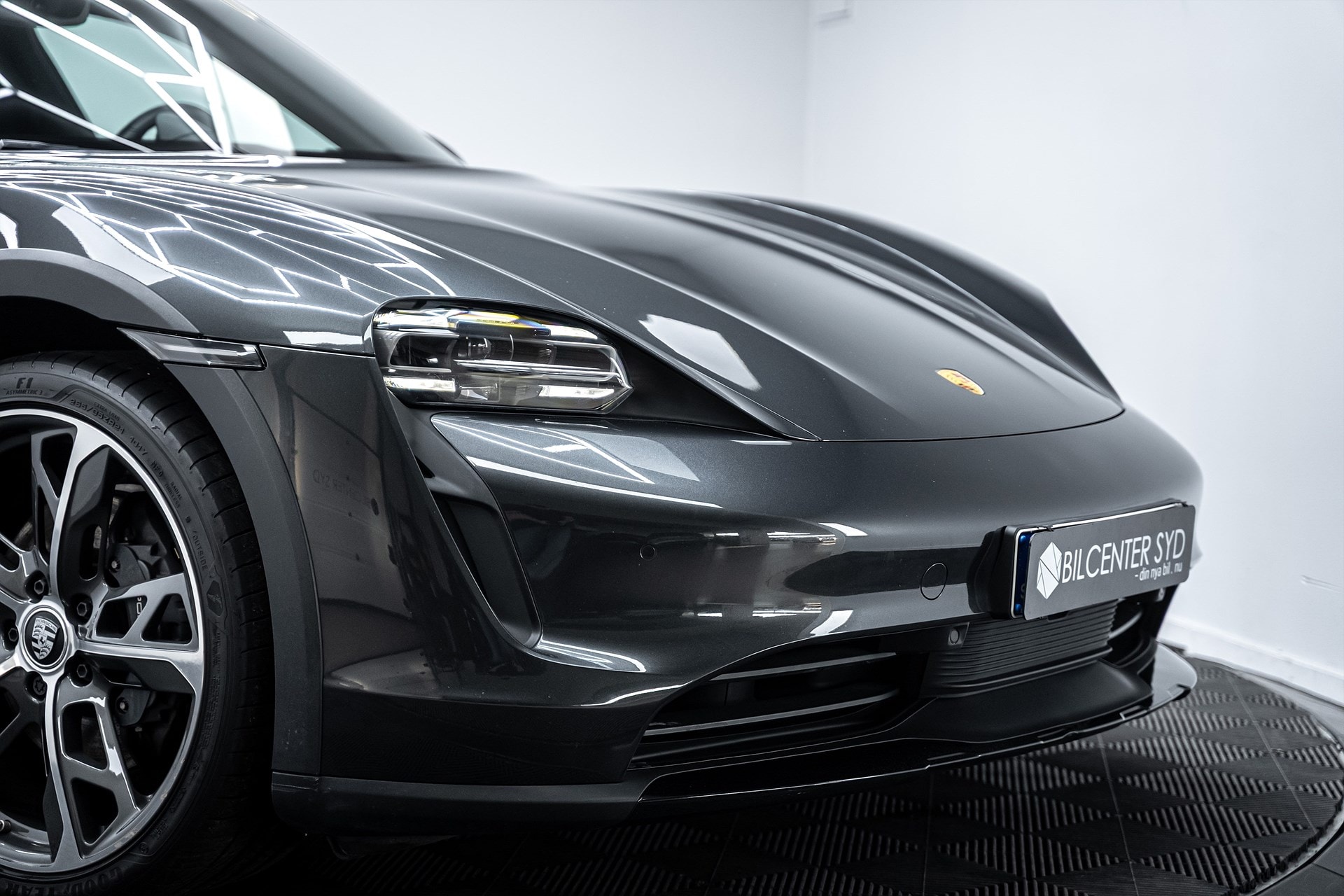 Porsche Taycan - bild 6