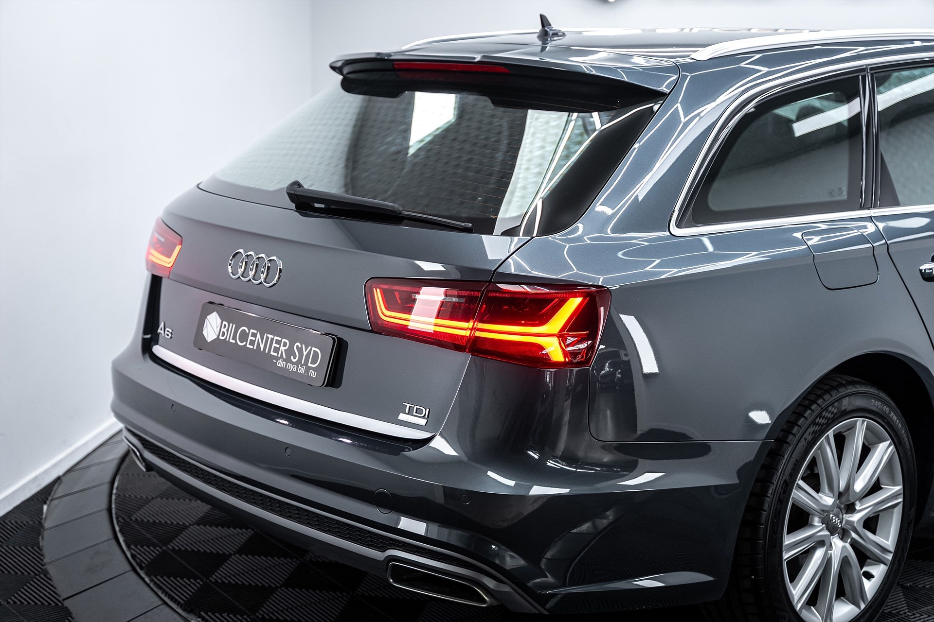 Audi A6 - bild 8