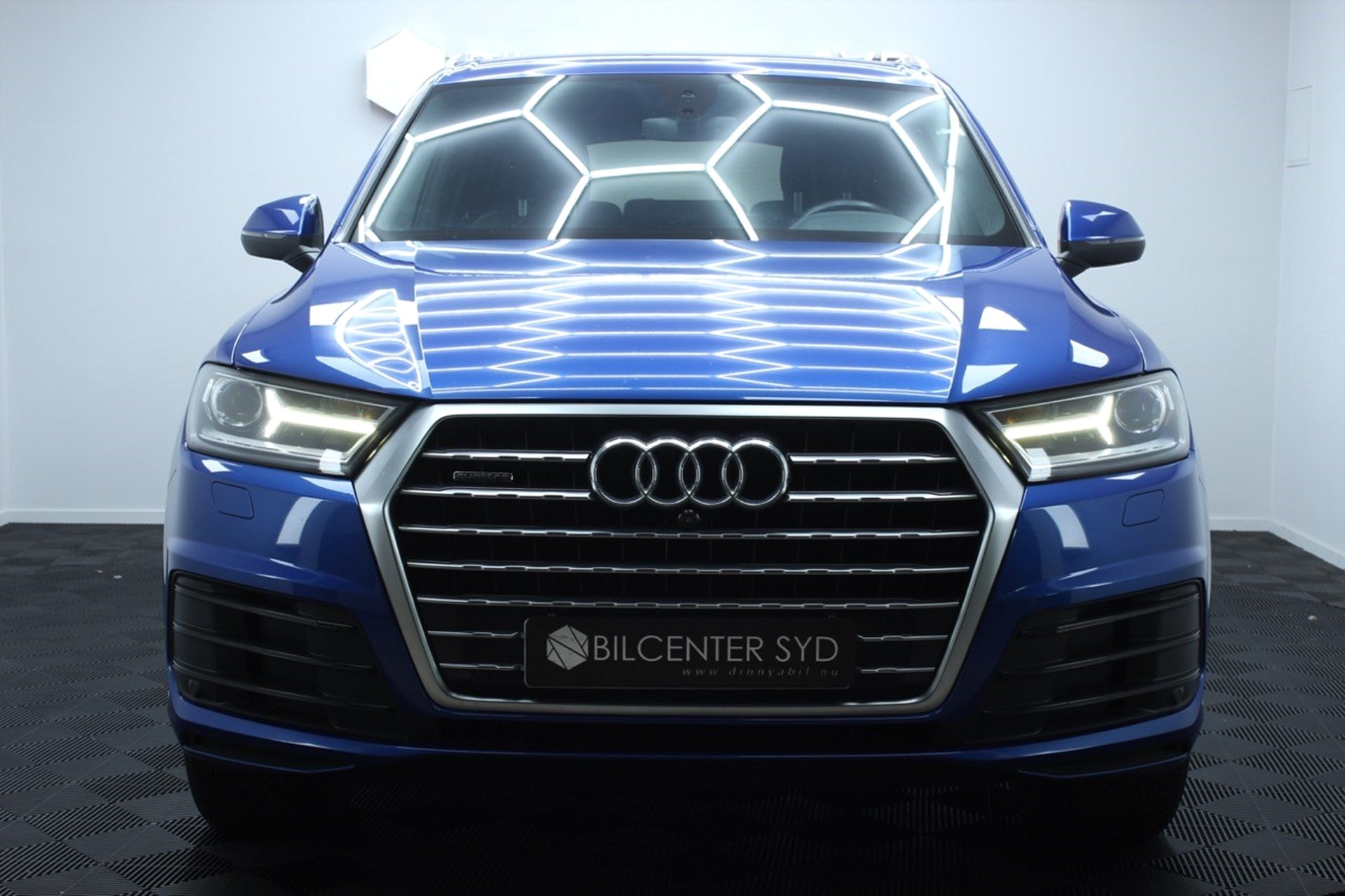 Audi Q7 - bild 3