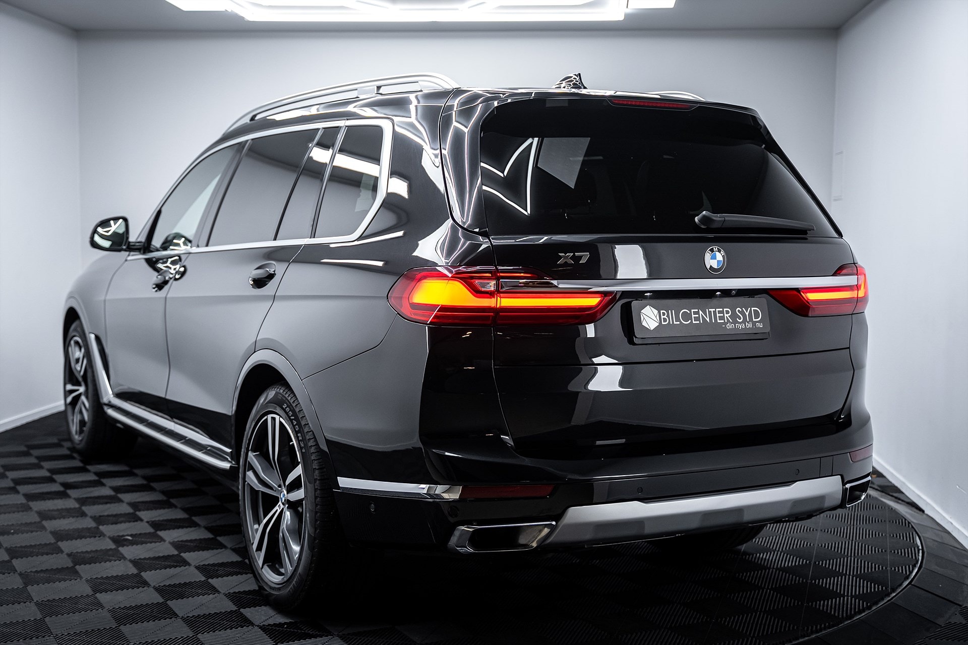 BMW X7 - bild 8
