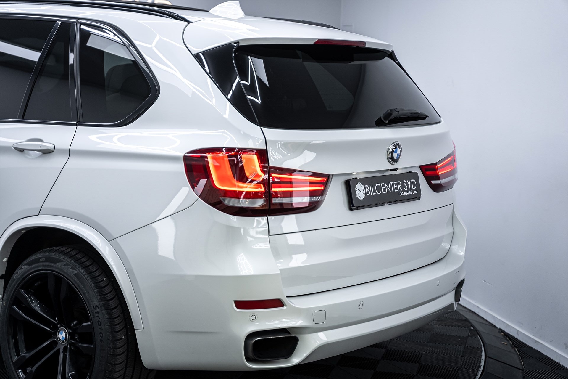 BMW X5 - bild 13