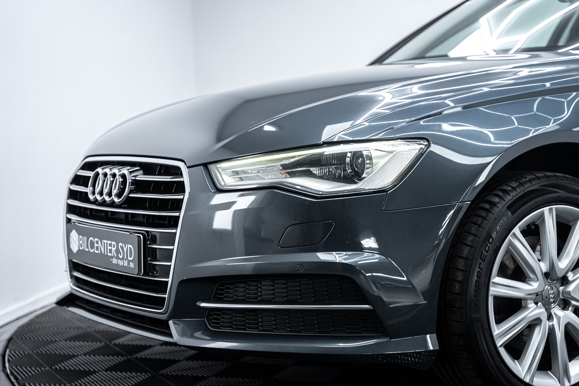 Audi A6 - bild 2
