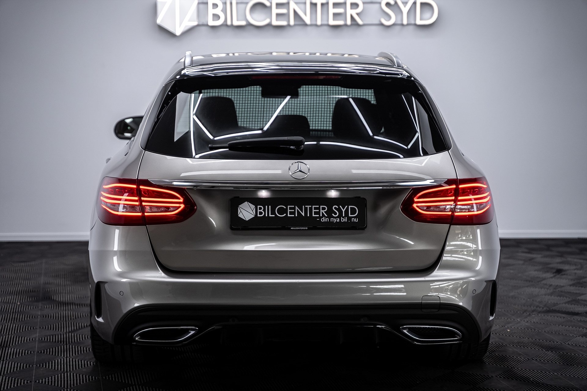 Mercedes-Benz C220 - bild 10