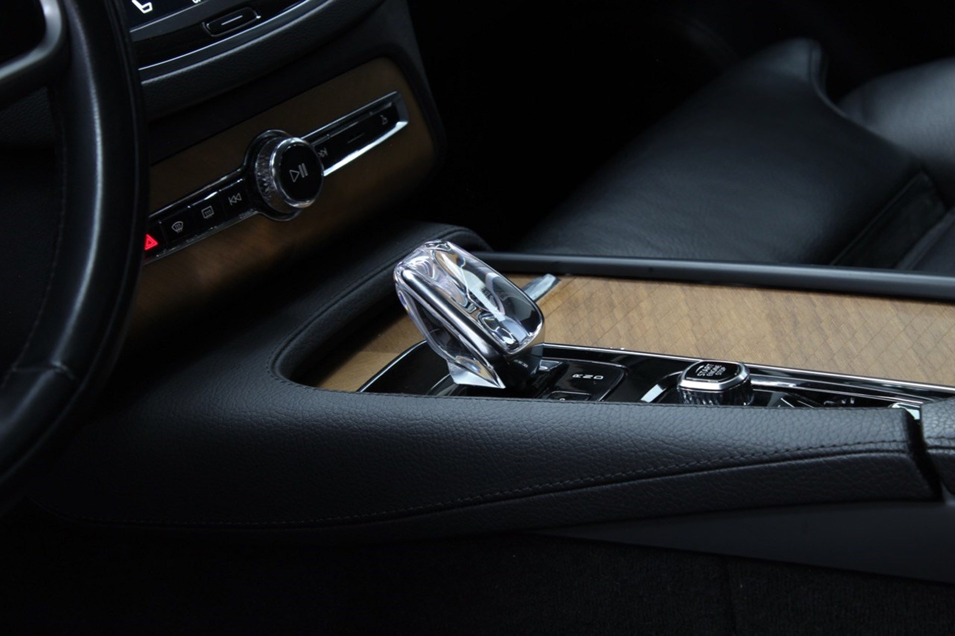 Volvo XC90 - bild 14